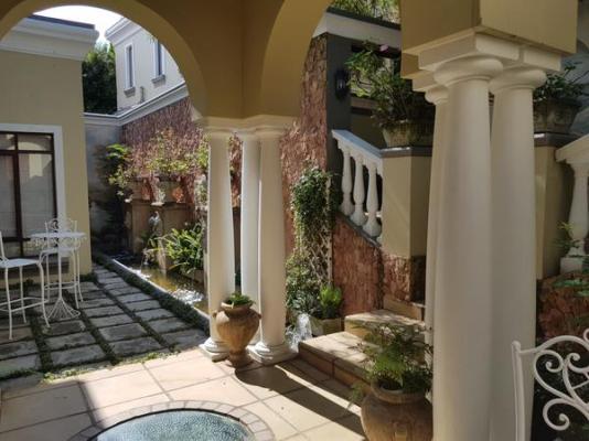 Villa Lugano Guesthouse - 236765