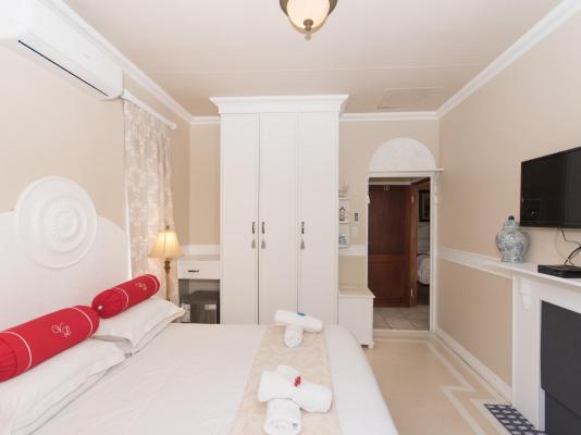Villa Lugano Guesthouse - 236780