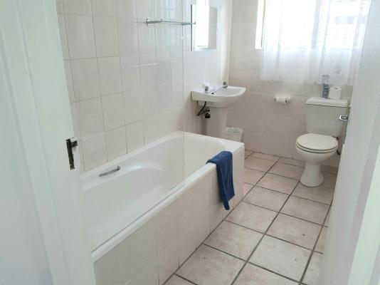 Ocean View Guest House - 236829