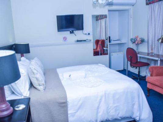 Royal Highness Lux Guesthouse - 236875