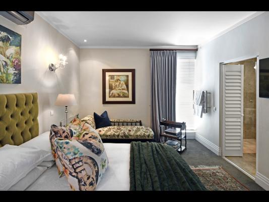Le Petit Bijou Boutique Apartments - 237273