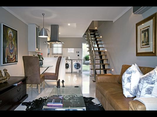 Le Petit Bijou Boutique Apartments - 237280