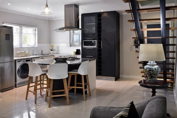 Le Petit Bijou Boutique Apartments - 237288