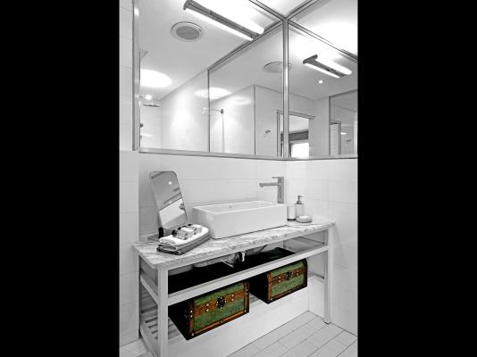 Le Petit Bijou Boutique Apartments - 237291
