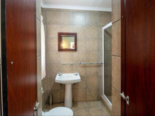 Lala Dene Lodge - 237392