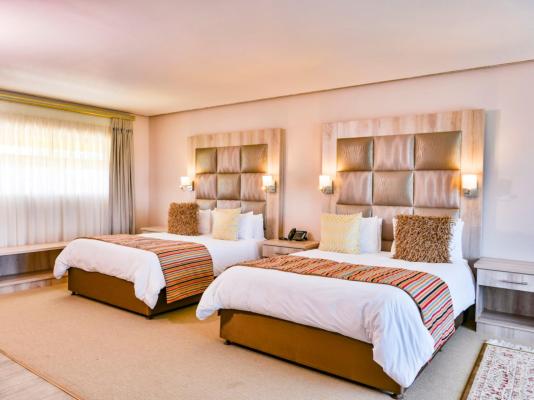 Kwantu Private Game Reserve - 237418