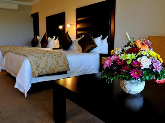 Kwantu Private Game Reserve - 237433