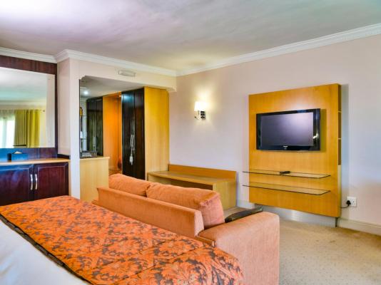 Kwantu Private Game Reserve - 237437
