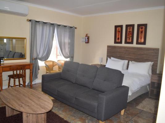 Upper Room Guesthouse - 237490