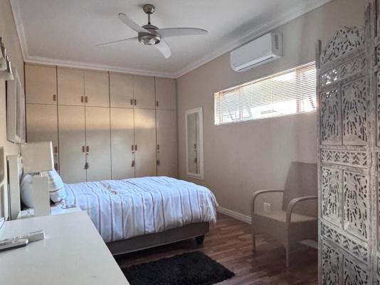 Upper Room Guesthouse - 237498