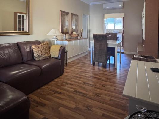 Upper Room Guesthouse - 237499