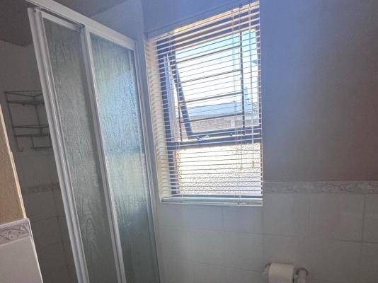 Upper Room Guesthouse - 237502
