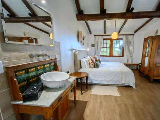 Oyster Bay Lodge - 237811