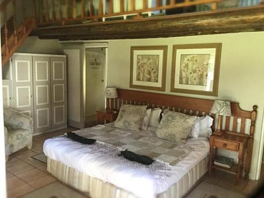 Warrens Guest House - 237907