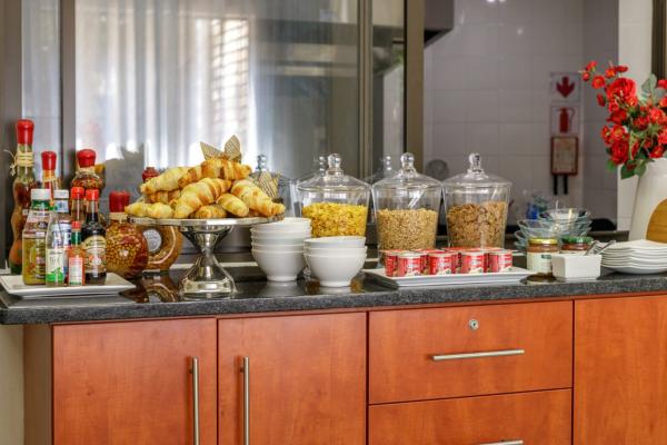 Moyres Guest House - 238047