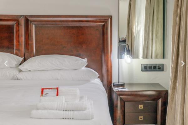 Moyres Guest House - 238070