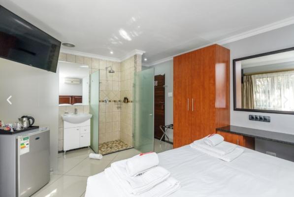 Moyres Guest House - 238071