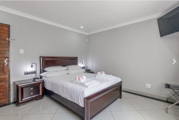 Moyres Guest House - 238074