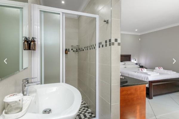 Moyres Guest House - 238078