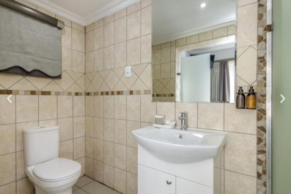 Moyres Guest House - 238085
