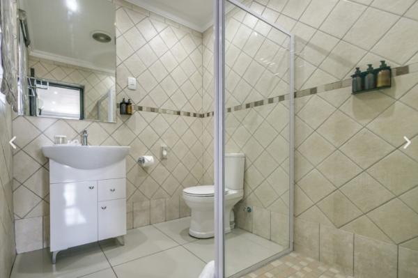 Moyres Guest House - 238093