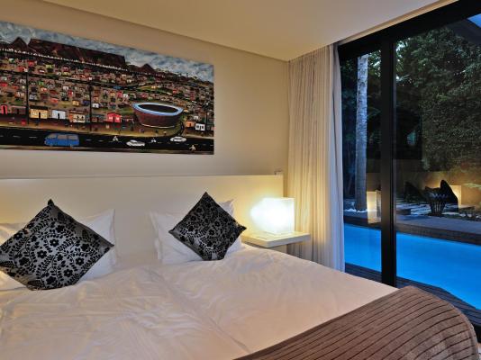 129 on Kloof Nek - 238422