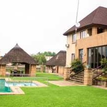Bishop Manor - 238482