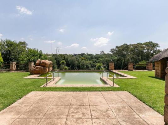 Bishop Manor - 238491