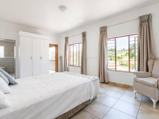 Bishop Manor - 238509