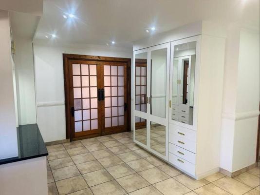 Bishop Manor - 238515