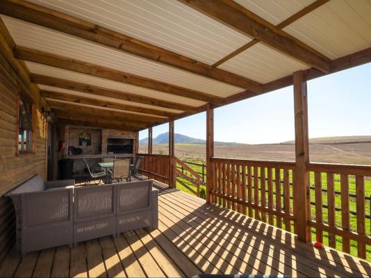 Rolling Hills Farmstead - 238552