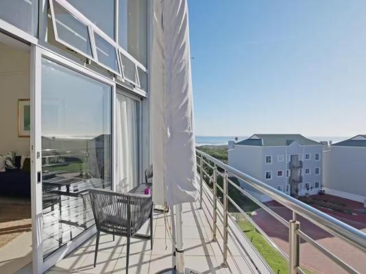 Seaside Views Bloubergstrand - 239211