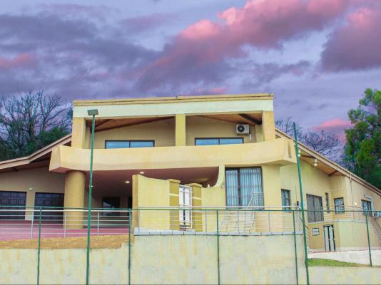 The Pillows Suites Villa - 239358