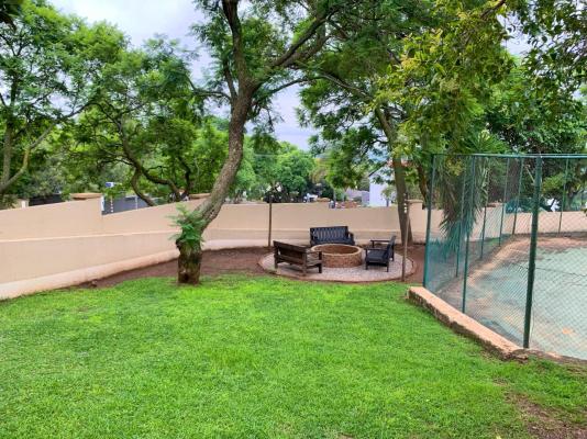 The Pillows Suites Villa - 239361