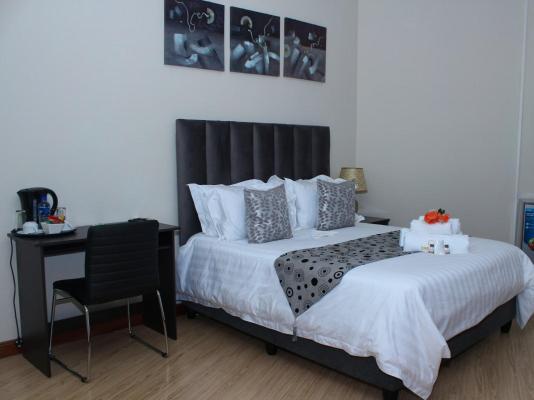 The Pillows Suites Villa - 239366