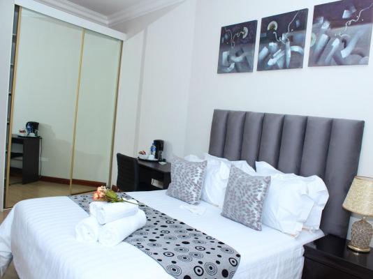 The Pillows Suites Villa - 239370