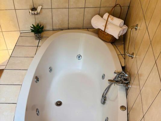 The Pillows Suites Villa - 239376