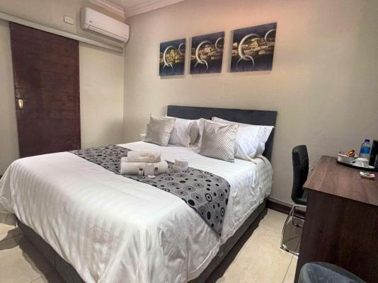 The Pillows Suites Villa - 239401