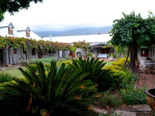 Villa ChoCoLatt Guest House - 239535