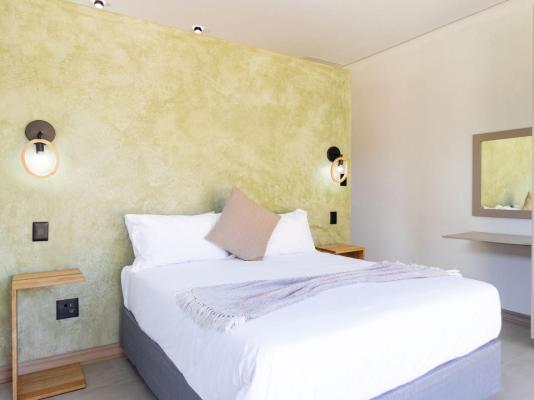 Wabi Sabie River House - 239596