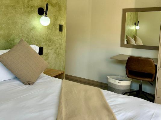 Wabi Sabie River House - 239605
