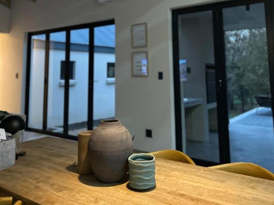 Wabi Sabie River House - 239606