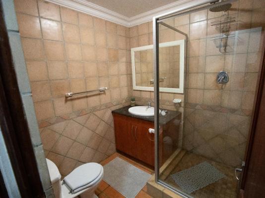 Weavers Nest Guesthouse - 239648