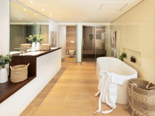 Condo Amalfi 201 - 239842