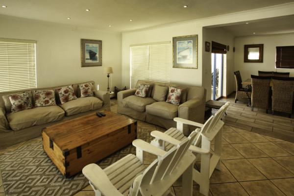Dalene Se Seehuis, Langebaan, 8 Sleeper  - 239859