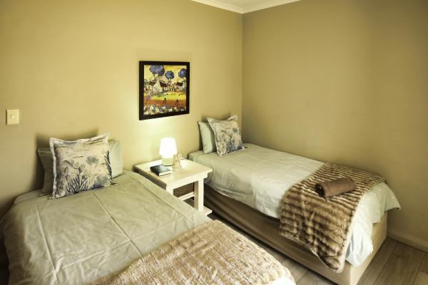 Dalene Se Seehuis, Langebaan, 8 Sleeper  - 239862