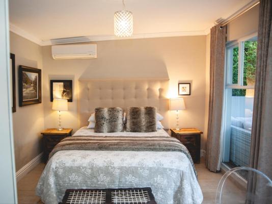 Connie’s Cottages - 239879