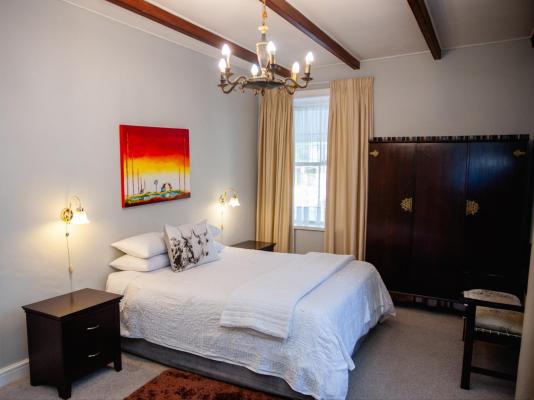 Connie’s Cottages - 239894