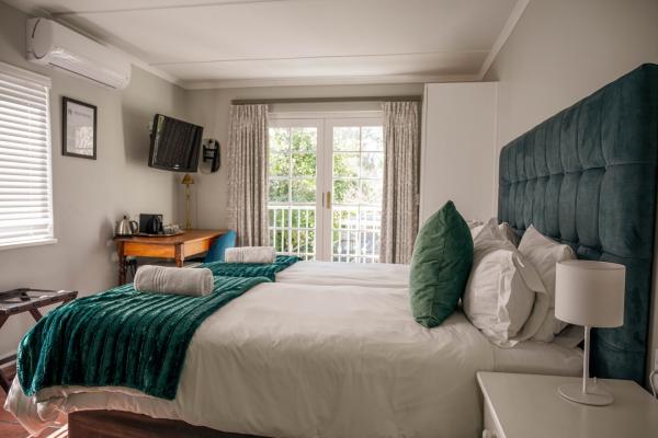 Rozenburg Guest House - 240310