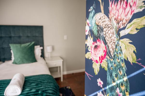 Rozenburg Guest House - 240312